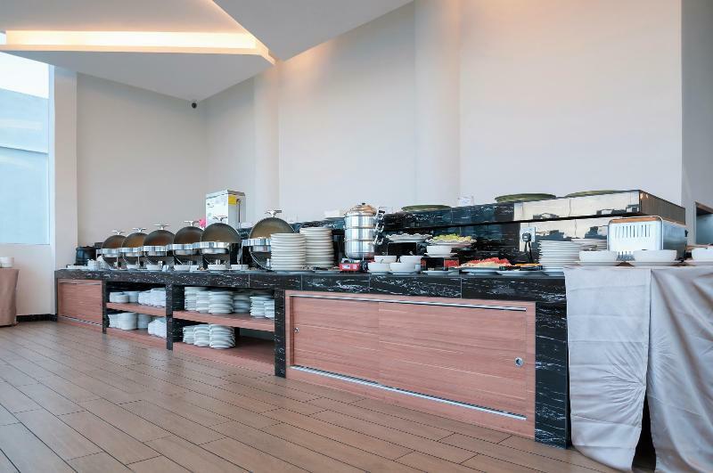 E-Red Hotel Melaka 4*