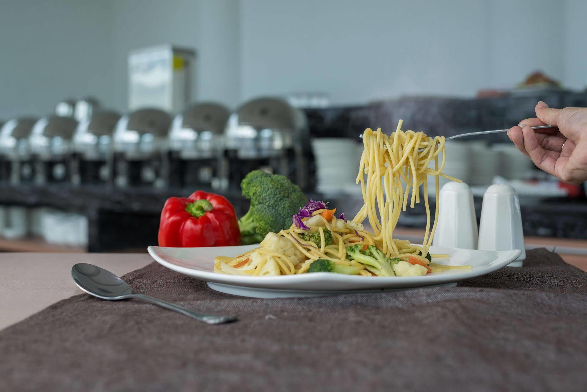 Hotel E-Red Hotel Melaka 4*