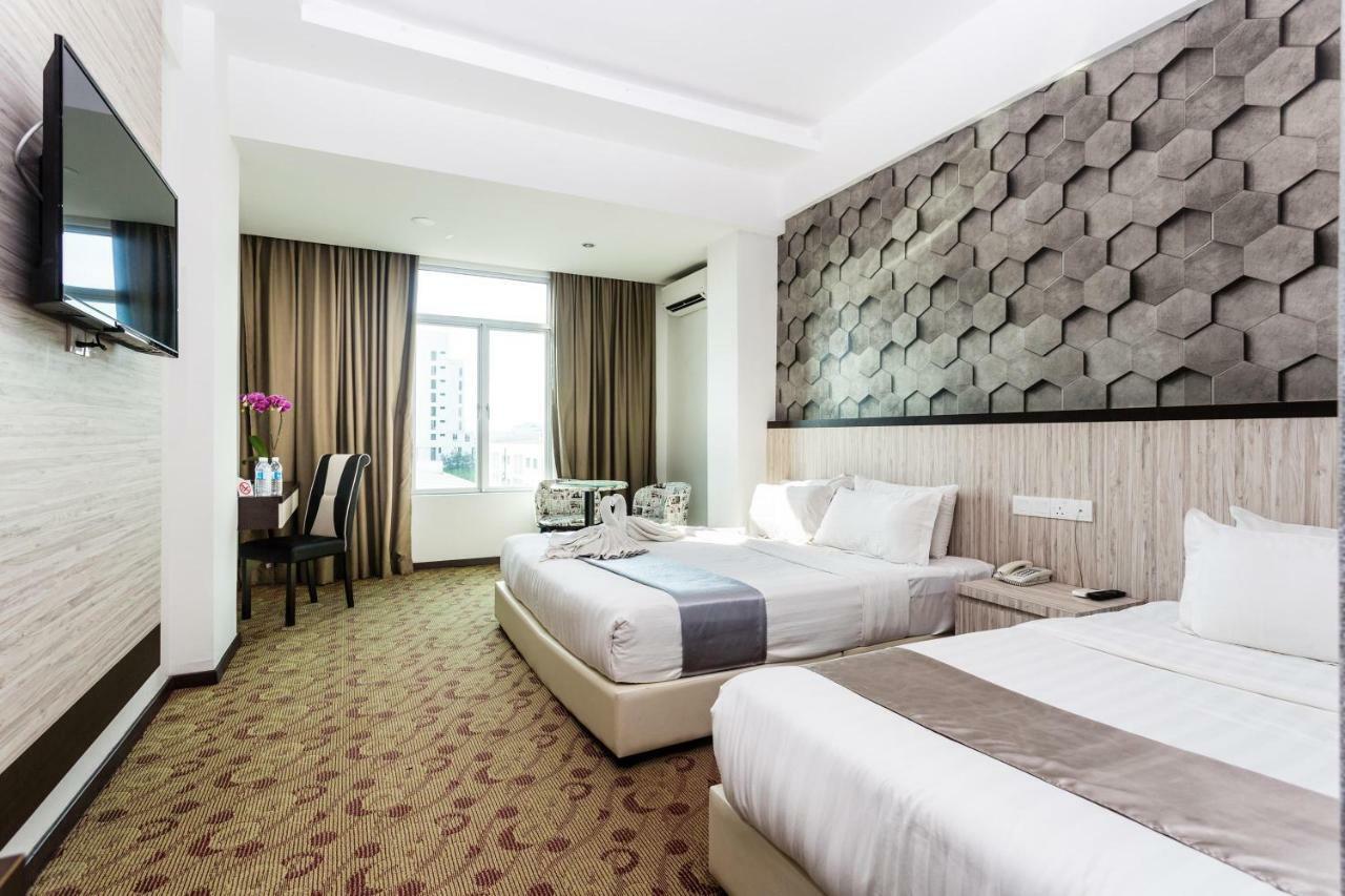 E-Red Hotel Melaka Malacca