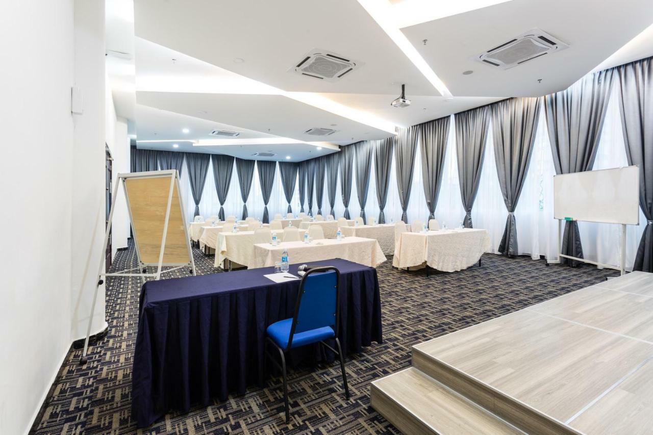 E-Red Hotel Melaka